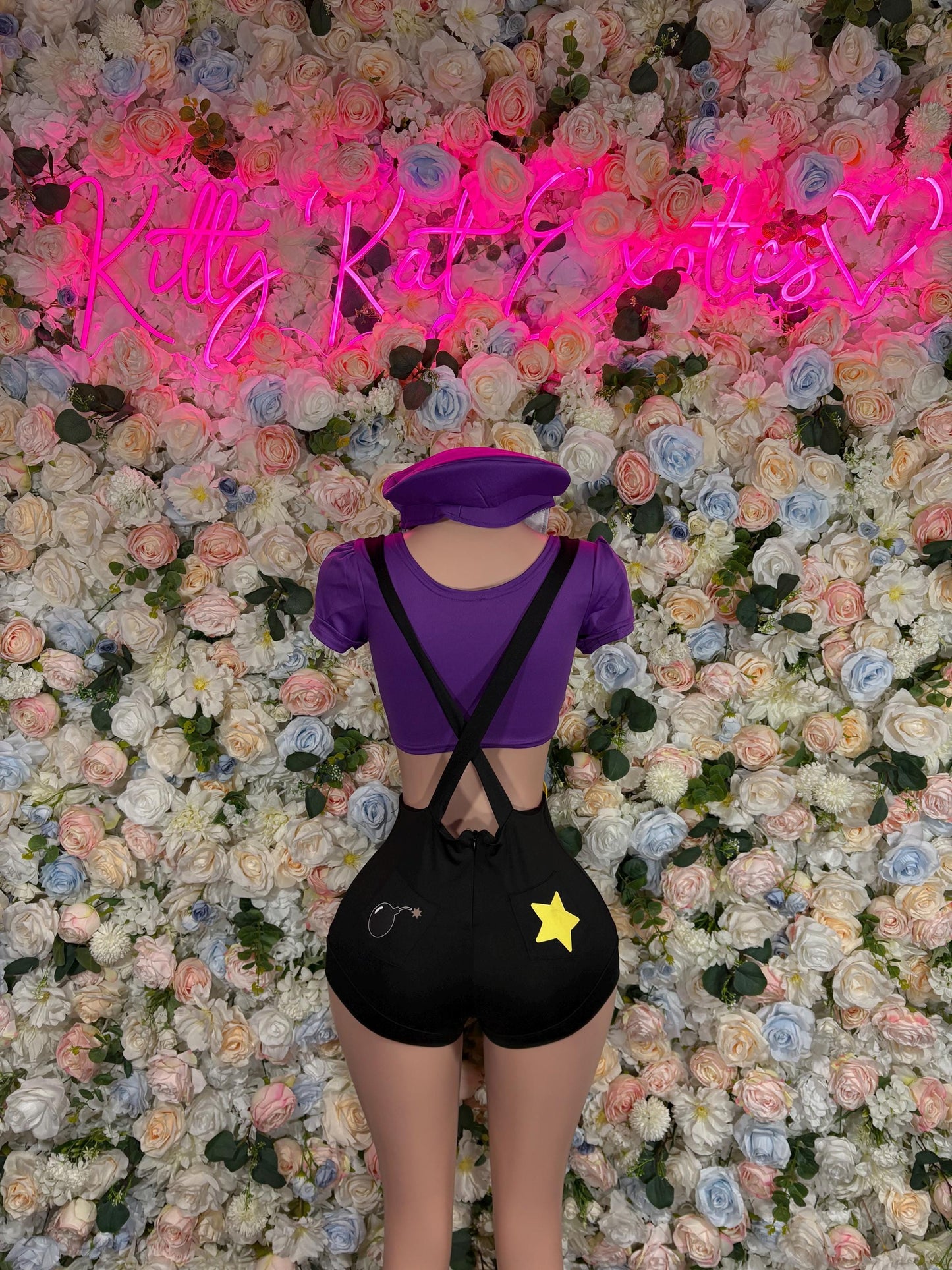 Halloween Costume Waluigi for Womens Costume , Bottlegirl Bartender Outfit, Cosplay Costume