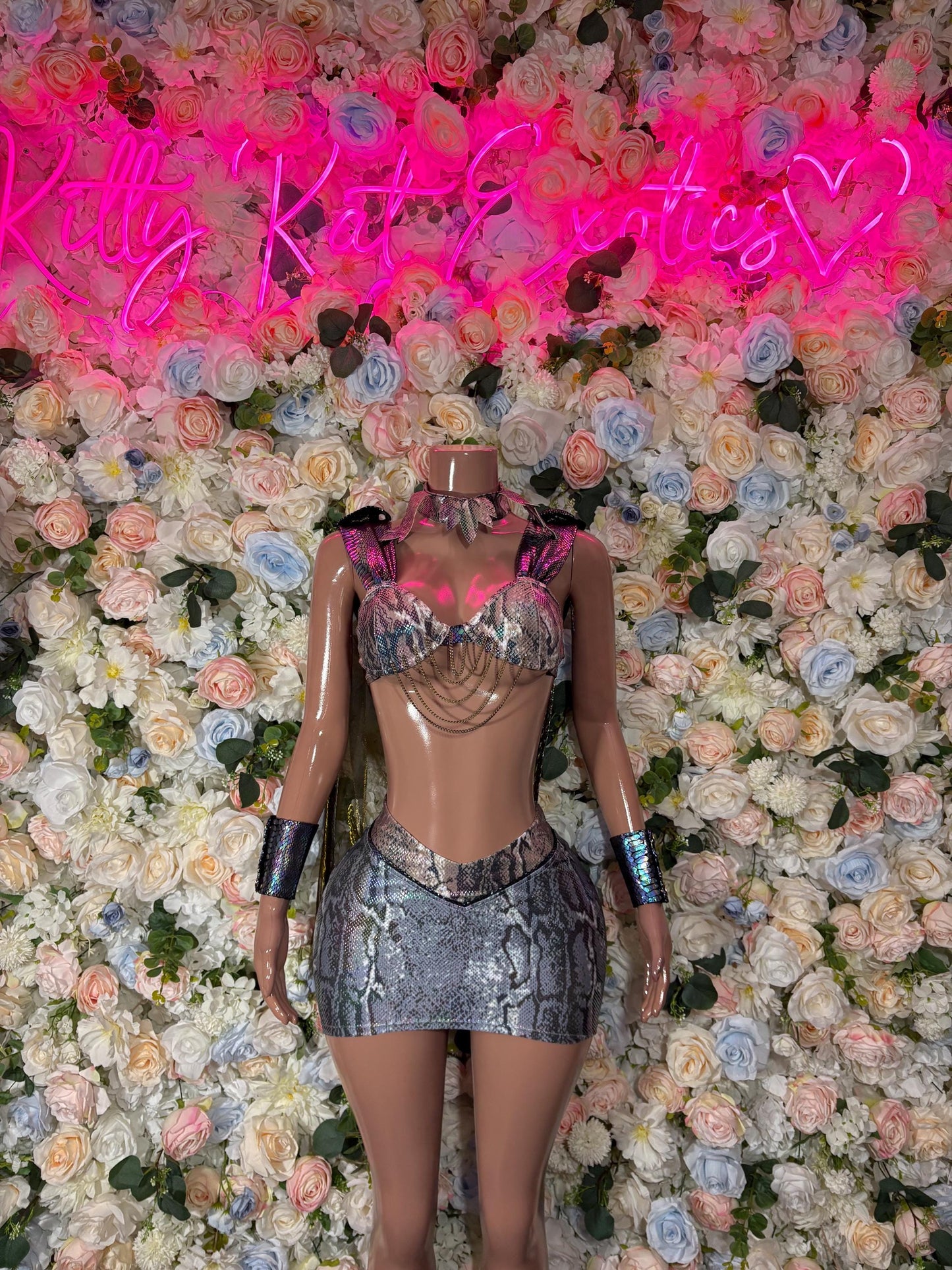 Halloween Costumes Medusa Womens Cosplay Costume, Bottlegirl Bartender Outfit, Cosplay Costume