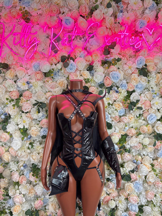 Halloween Costumes Cat Women   Womens Cosplay Costume, Bottlegirl Bartender Outfit, Cosplay Costume