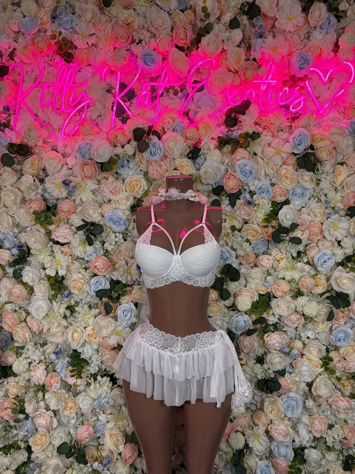 Bride Halloween Costume: Bartender Outfit, Cosplay Costume