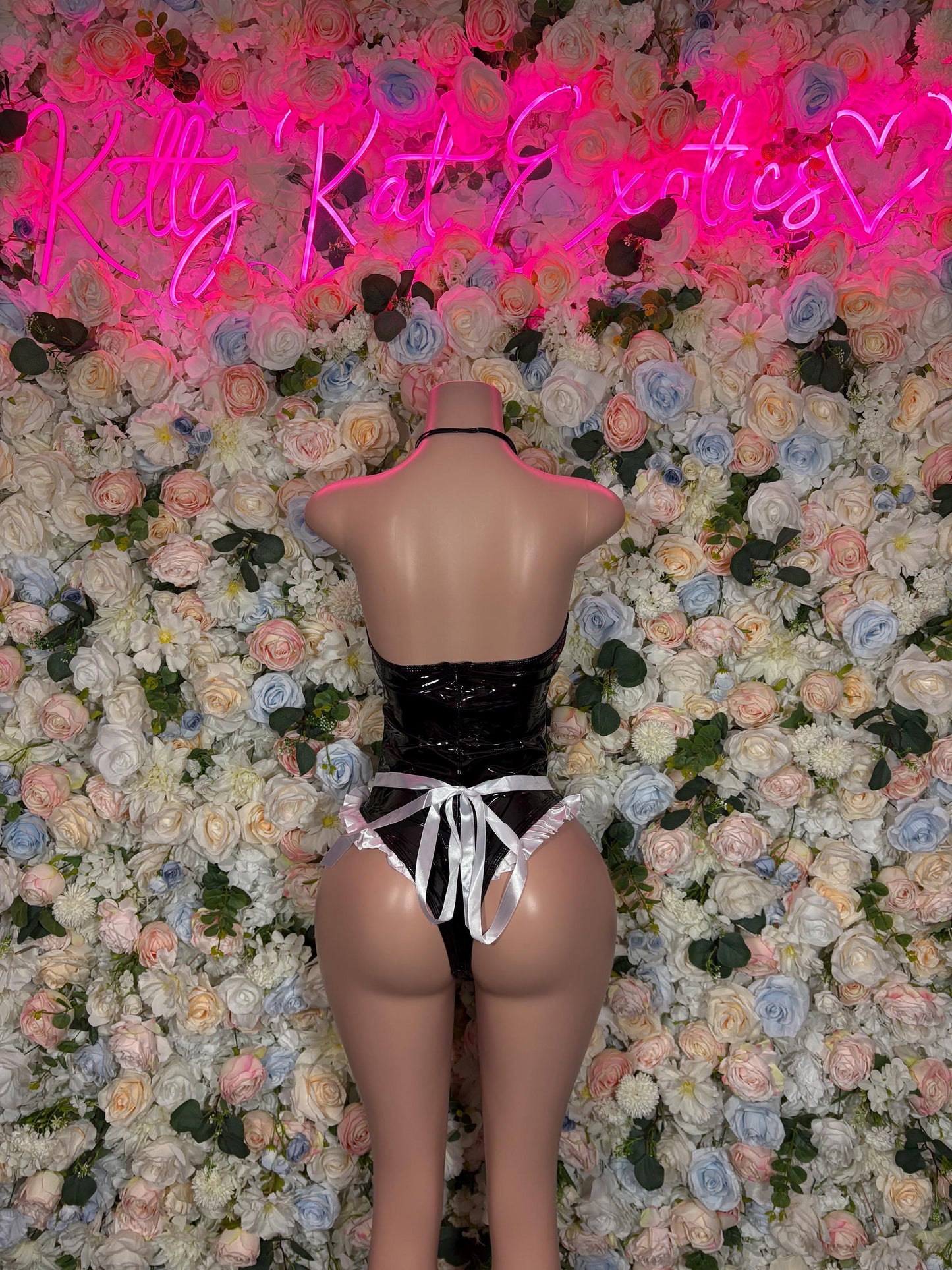 Sexy Maid Halloween Costumes Adult Costume, Bottlegirl Bartender Outfit, Cosplay Costume (All Accessories in Photo Included)