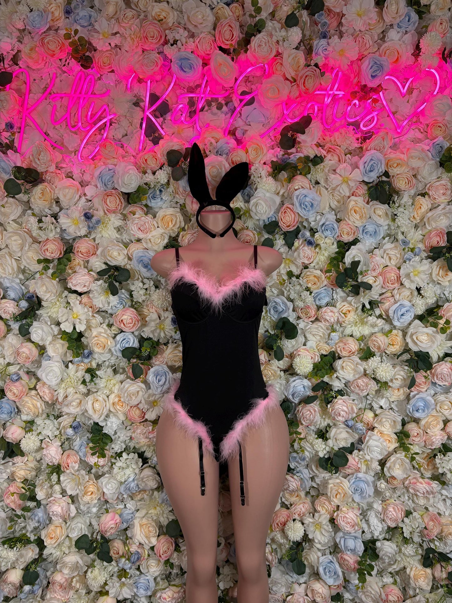 Bunny Halloween Costume Adult Costume, Bottlegirl Bartender Outfit, Cosplay Costume ( one size fits all )