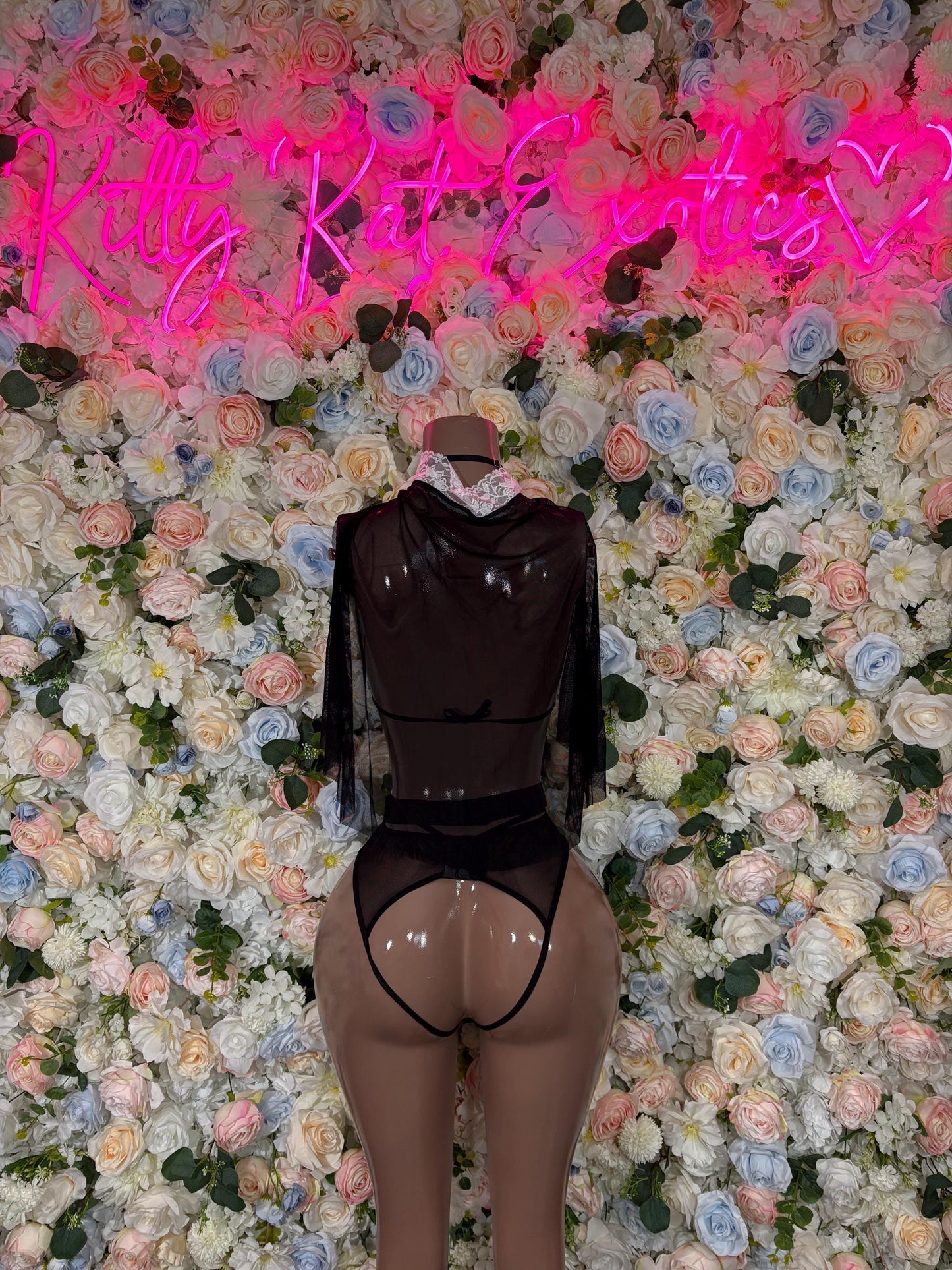 Halloween Costumes Sexy Maid Womens Cosplay Costume Bottlegirl Bartender Costume - (All Accessories Show In Photo Included)