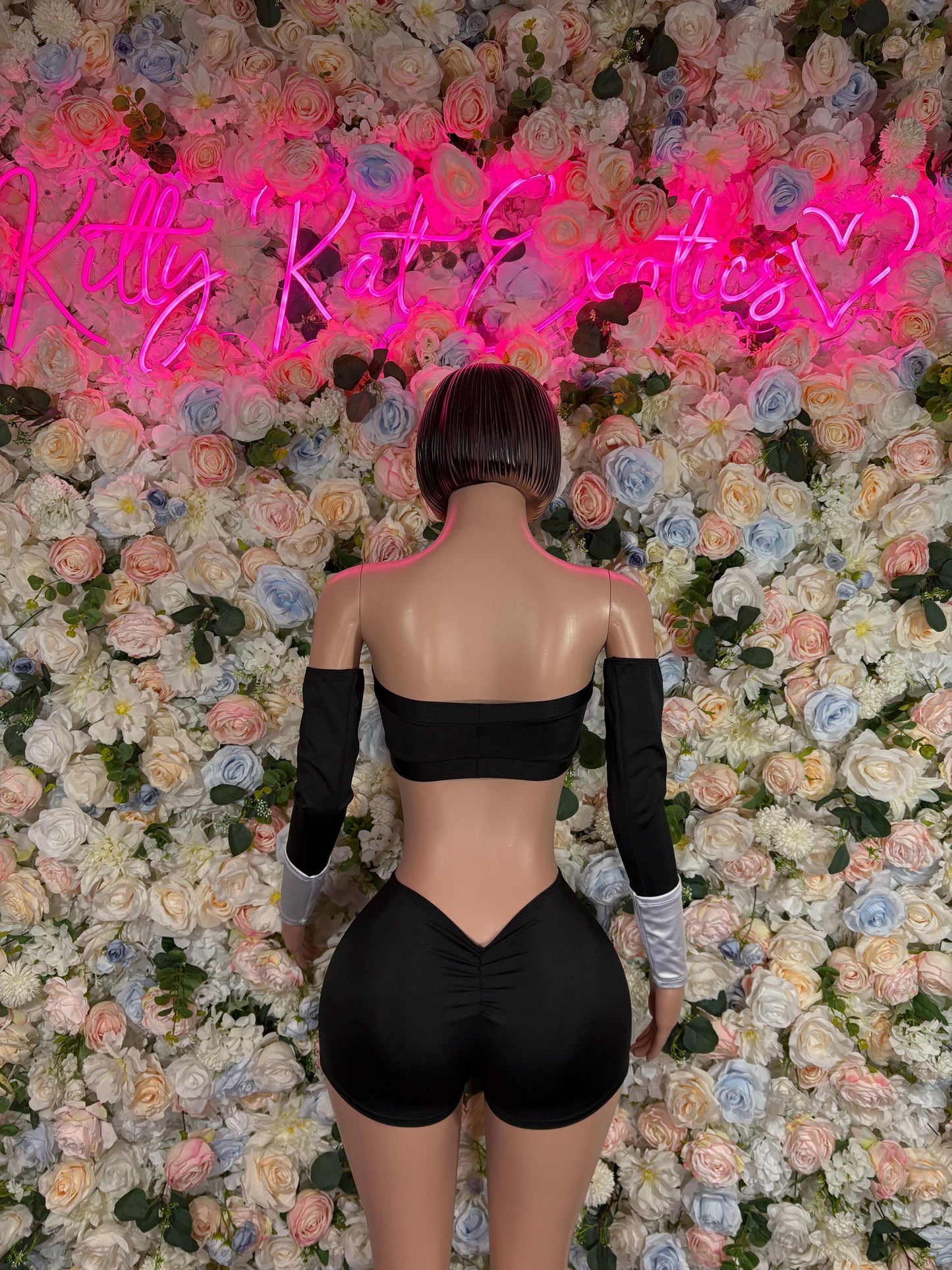 Halloween Costume Power Ranger Two Piece Black With Sleeves for Women, Bottlegirl Bartender Outfit, Cosplay