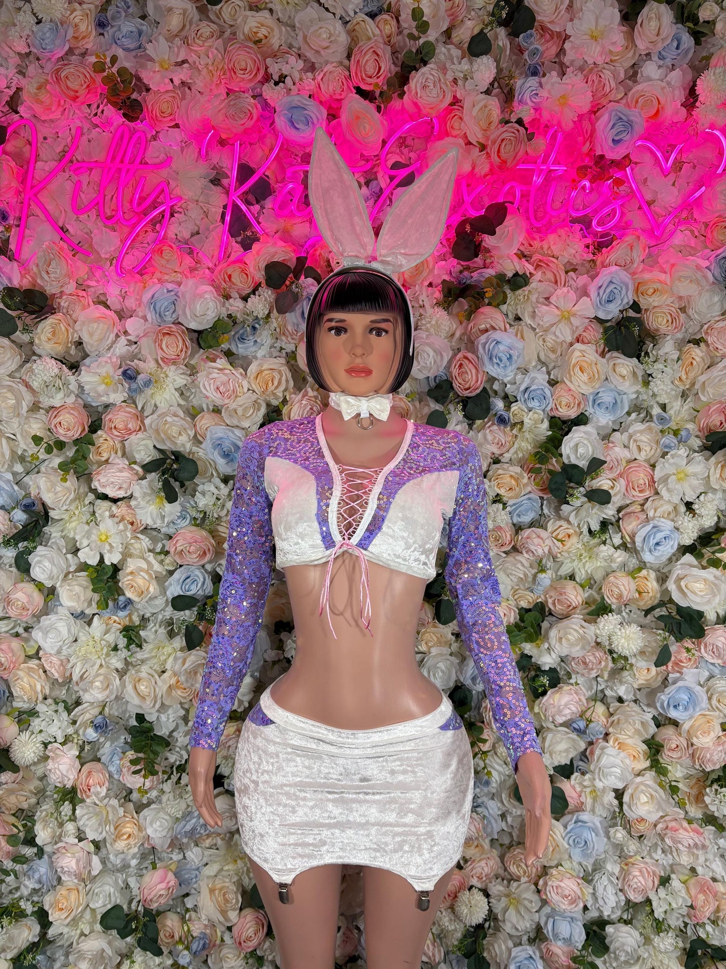 Halloween Costume Bunny  Womens Costume , Bottlegirl Bartender Outfit, Cosplay Costume