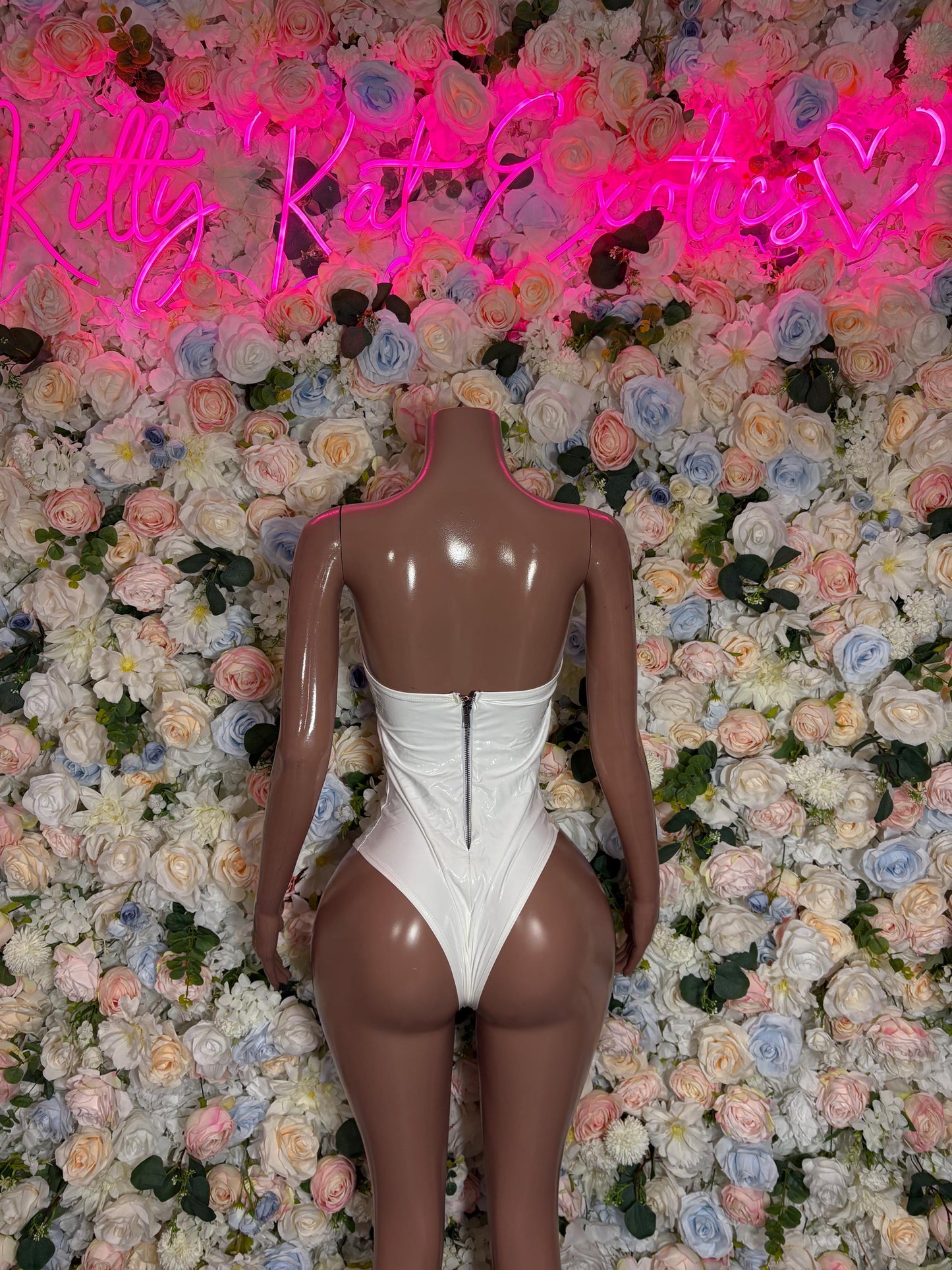 Bunny Halloween Costumes Adult Costume, Bottlegirl Bartender Outfit, Cosplay Costume