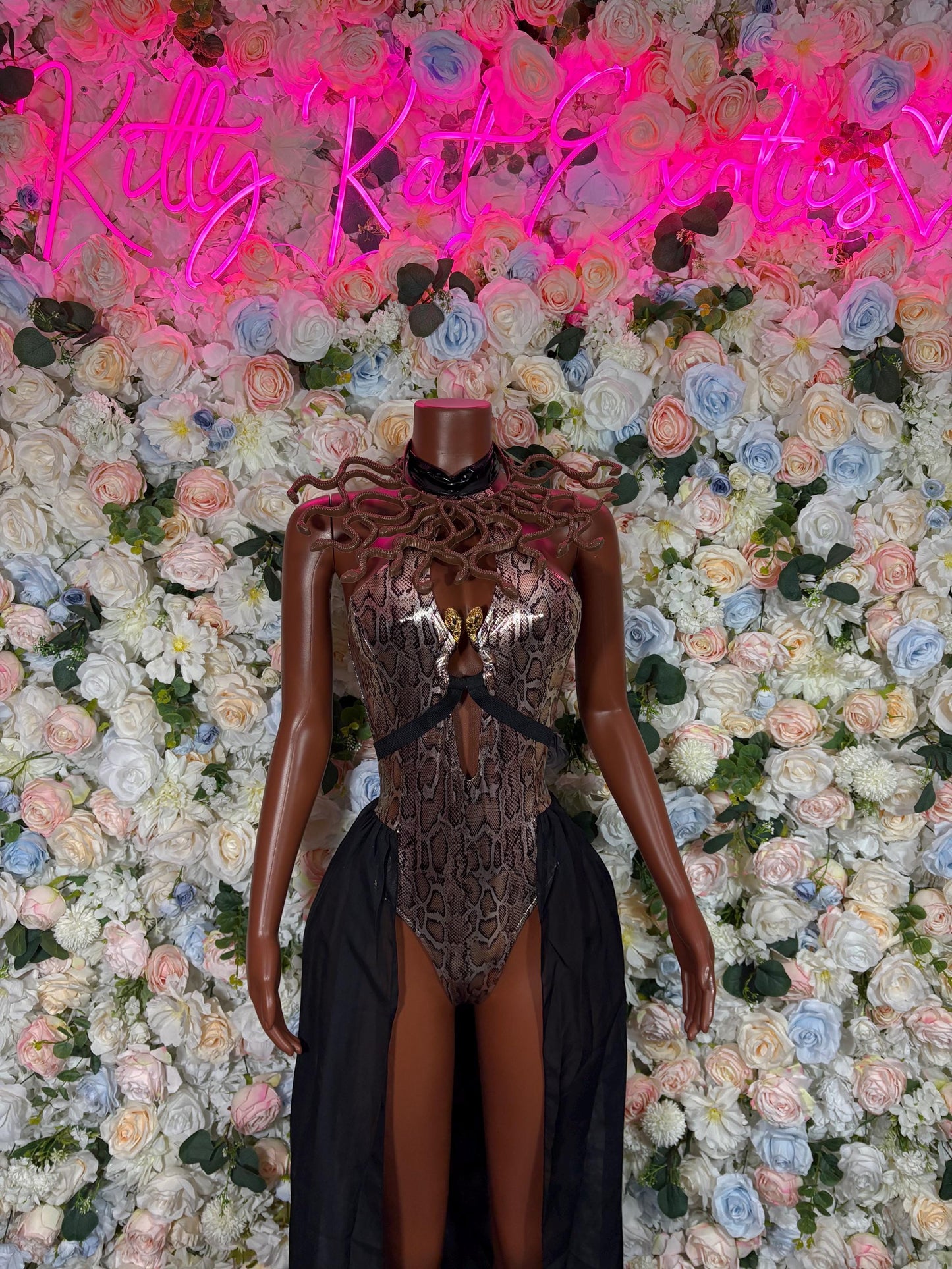 Halloween Costumes Medusa Adult Costume, Bottlegirl Bartender Outfit, Cosplay Costume