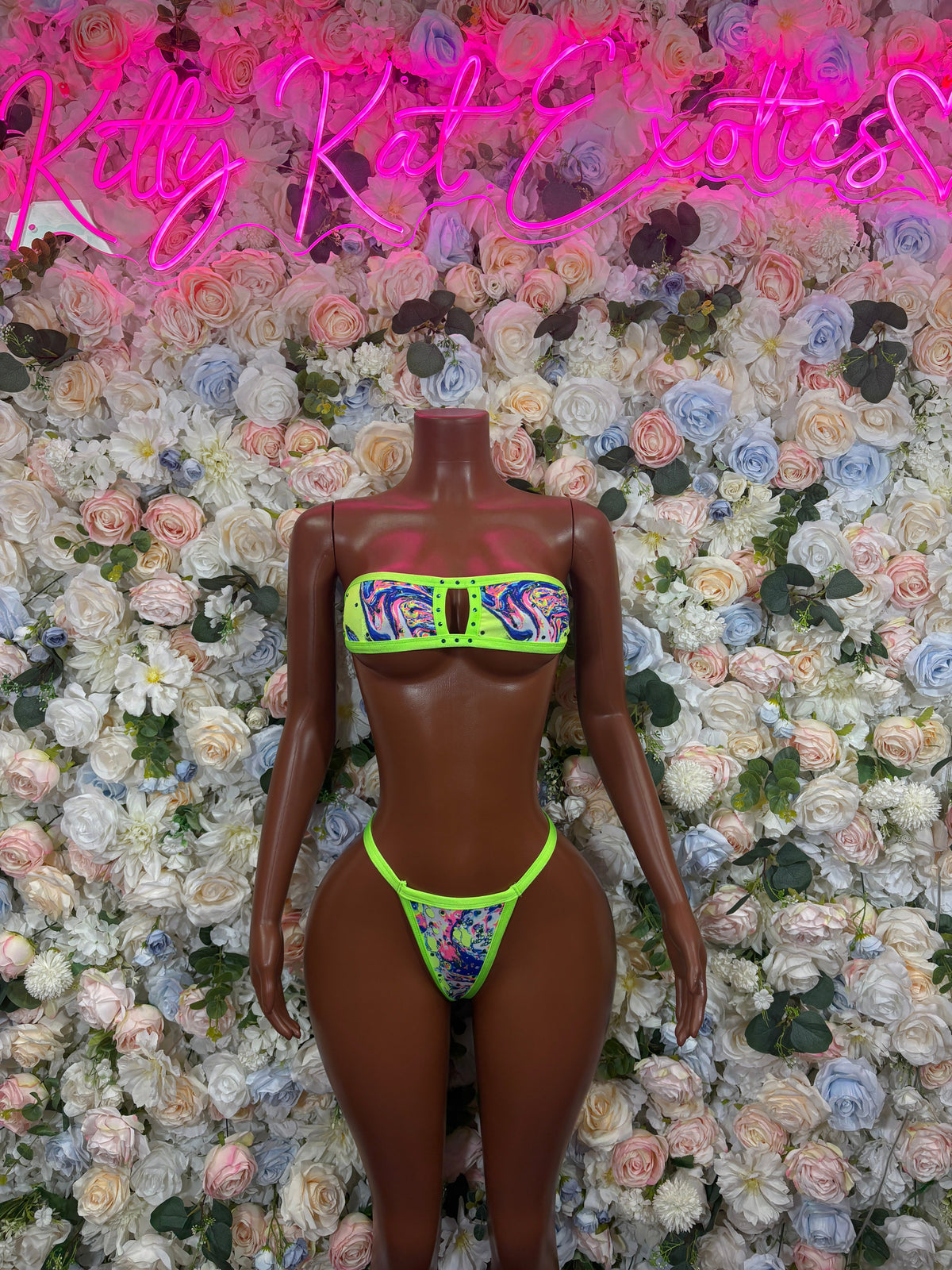 Graphic Bikini Set front view