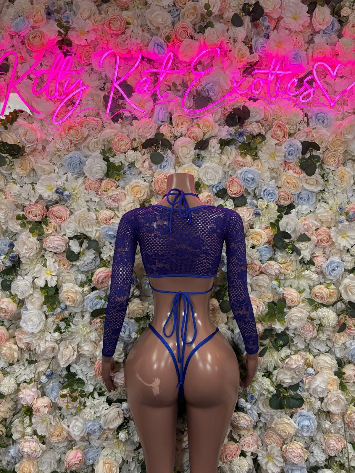 Royal blue three-piece dancewear set, sheer long-sleeve top with tie-detail bikini bottoms